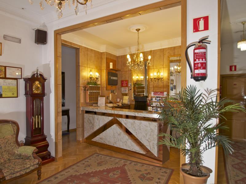 Hostal Greco Gran Via Мадрид Экстерьер фото
