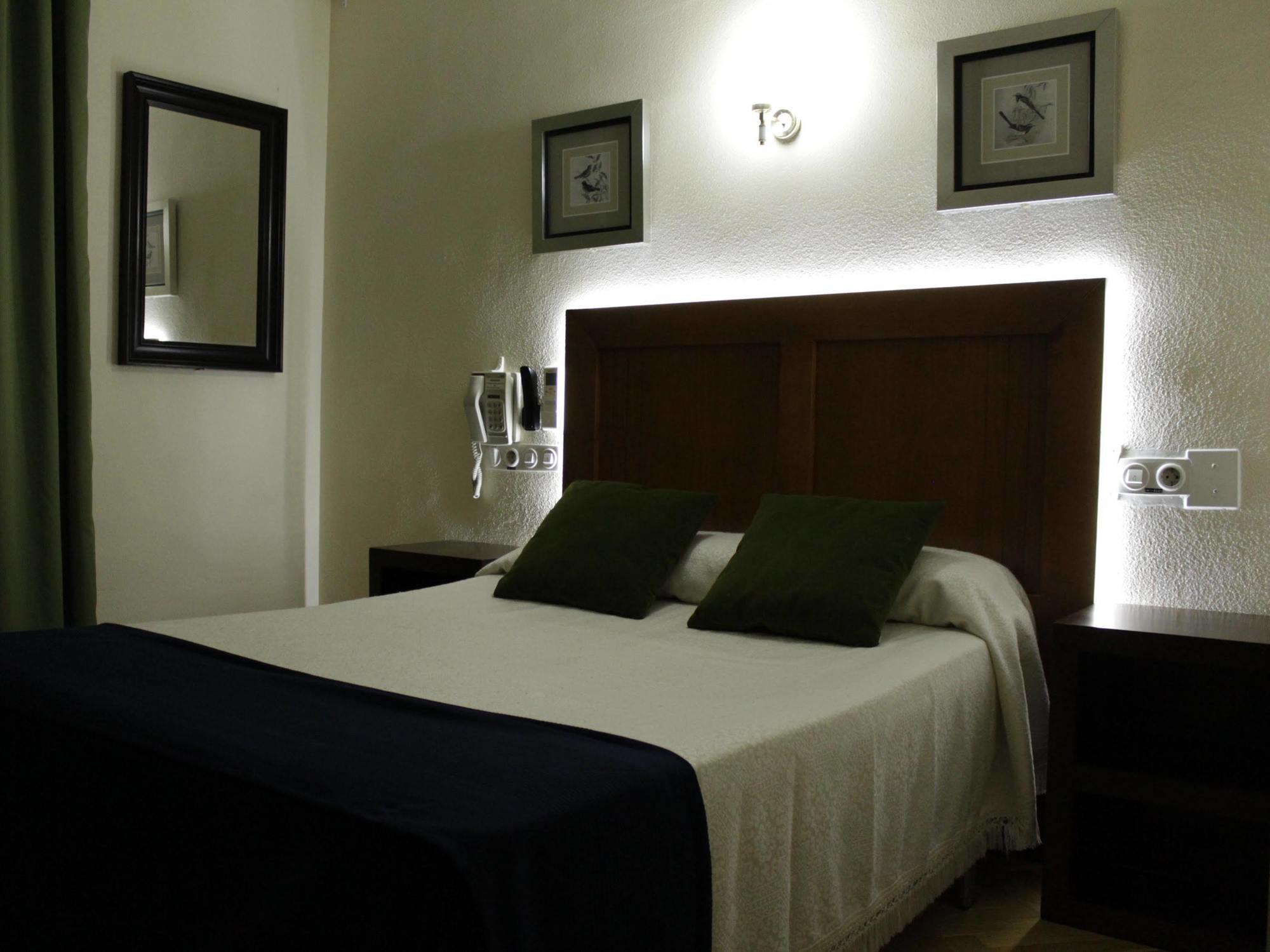 Hostal Greco Gran Via Мадрид Экстерьер фото